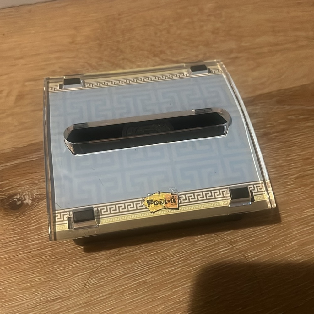 Post-it Dispenser - Picture 2 of 4